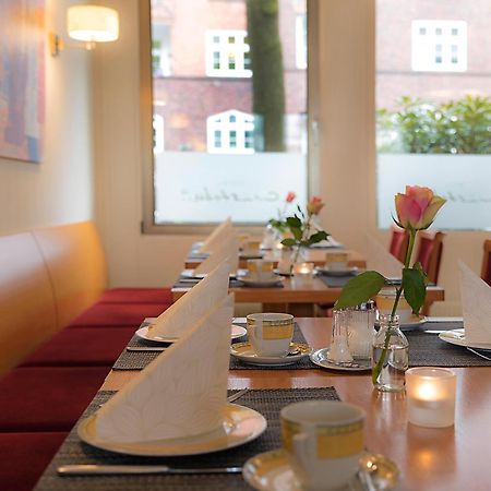 Hotel Cristobal Hambourg Extérieur photo