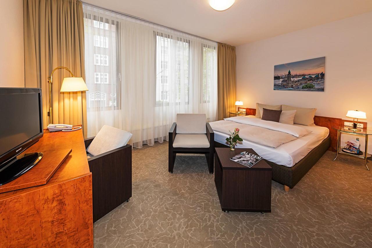 Hotel Cristobal Hambourg Extérieur photo