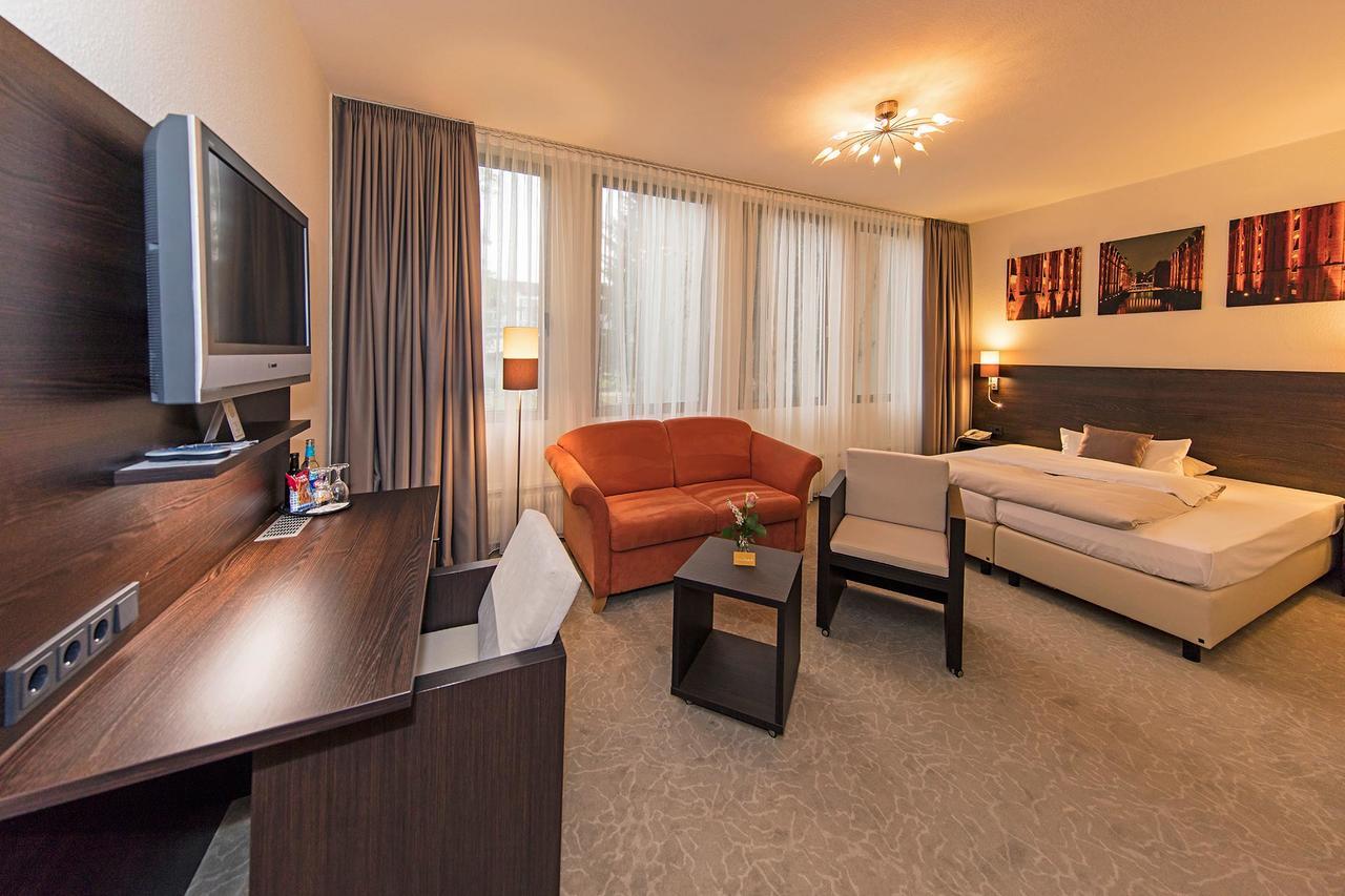 Hotel Cristobal Hambourg Extérieur photo